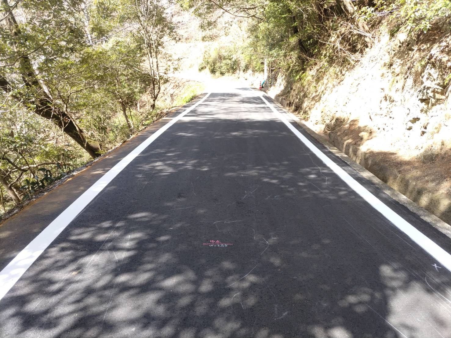 舗装修繕工事 町道市原黒石線